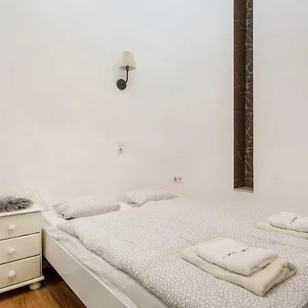W Terrace In City Centre Apartment Budapest
